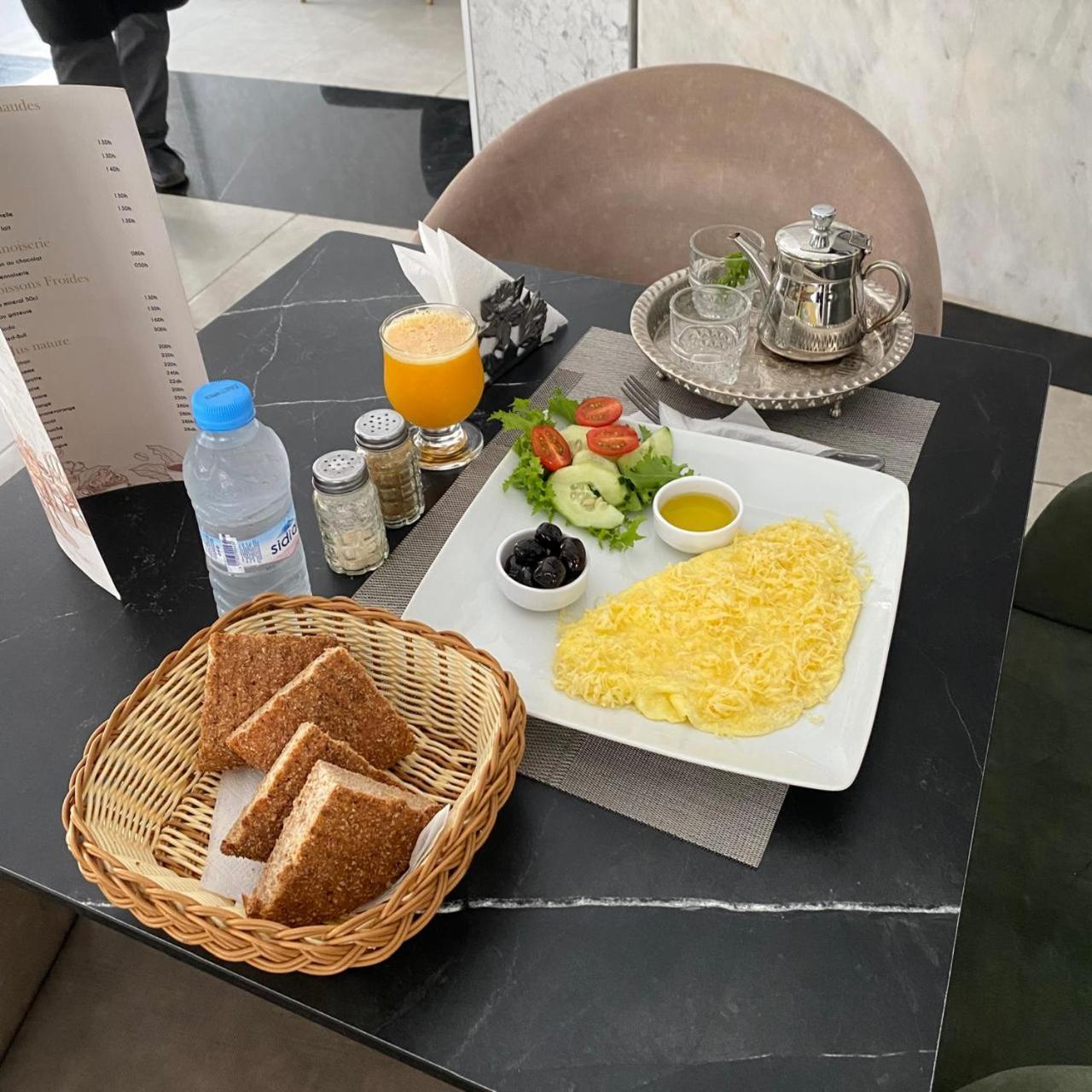 Town Hotel Kenitra Dış mekan fotoğraf